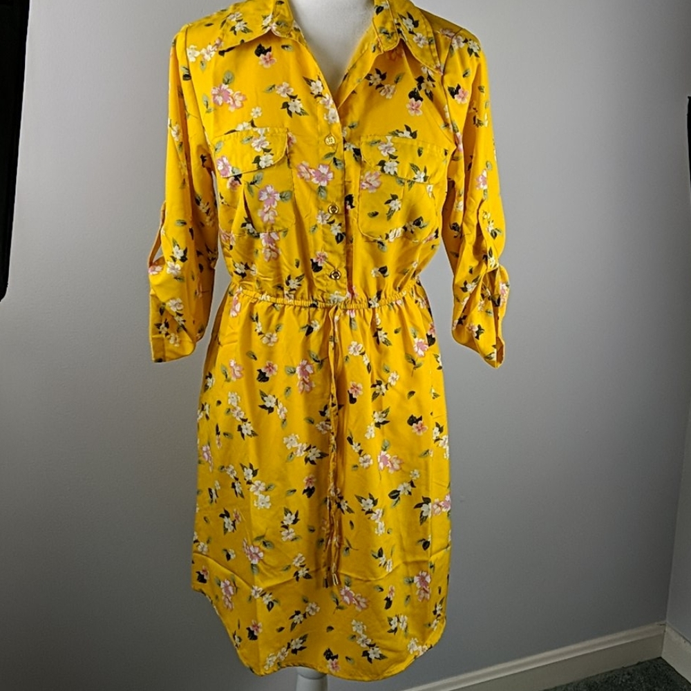 Yellow floral dress with cinch waist medium
